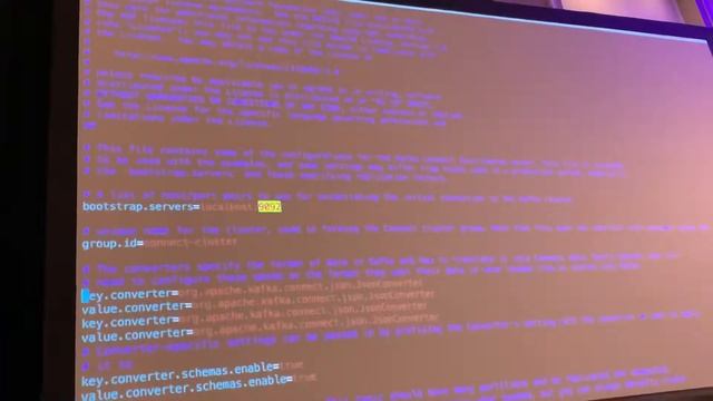 Setting up Kafka смотреть онлайн