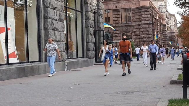 Стритстайл в Киеве в конце лета🇺🇦 What people are wearing in Ukraine 🇺🇦 Street style. Street fashio