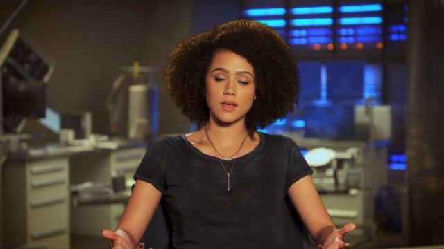 The Fate of the Furious | On-set visit with Nathalie Emmanuel 'Ramsey' смотреть онлайн
