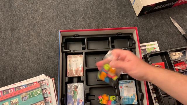 Prêt-à-Porter 3rd Edition - Kickstarter Version - Unboxing смотреть онлайн