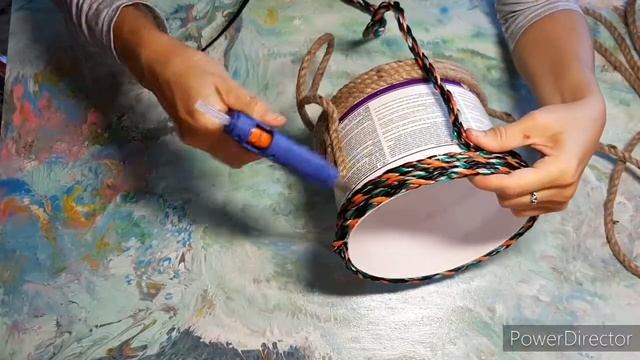 Кашпо для цветов из пластиковой банки и джута! смотреть онлайн