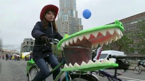 В Москве начался традиционный велопарад