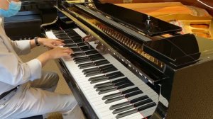 Waves piano cover on a Kawai GM-10 Baby Grand Piano