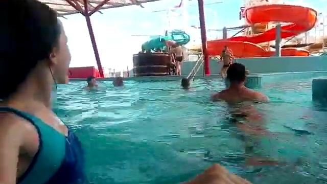 Аквапарк Лебяжий Минск. #shorts смотреть онлайн