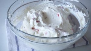 Wenn Sie Erdbeeren haben, kochen Sie diesen leckeren Kuchen ohne Backen