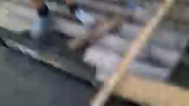 плот из бутылок и дерева часть 3 каркас смотреть онлайн