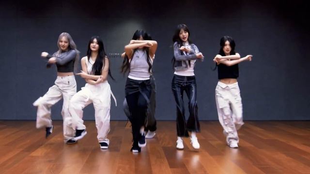 IVE - HEYA dance practice mirrored