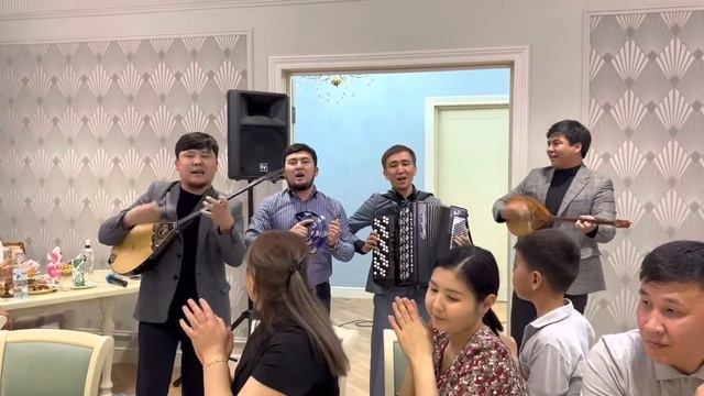 АҒАЛАРЫМ, "ТӨҢКЕР" ТОБЫ
