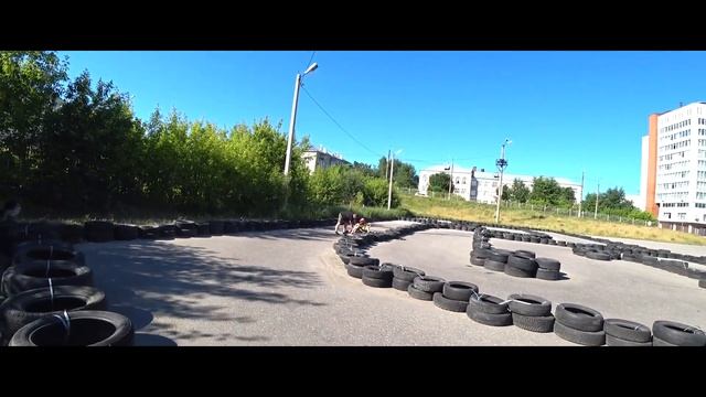 ЗЛОЙ КАРТИНГ БРИГАДОЙ КОНКУРС \ СЕРЁГЕ САТАНЮГЕ НАМОТАЛО НОГУ \ ВЕСЁЛЫЙ ВЫПУСК