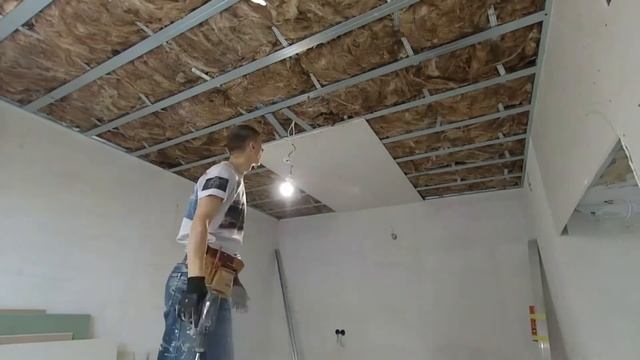 Потолок из гипсокартона Монтаж в одиночку! #ГКЛ #ГИПСОКАРТОН смотреть онлайн