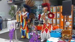 ПОСЛЕДНИЙ ИЗ МОГИКАН индейцы круто играют на флейте ПОТАНЦУЕМ  #живаямузыка