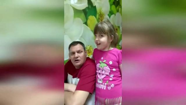 Исполнение песни День победы и акция Свеча памяти