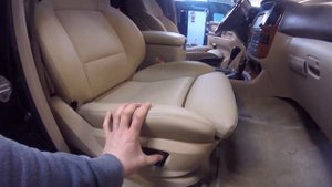 Toyota Land Cruiser 100 с передними сидениями BMW F01