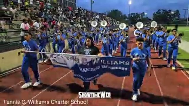 Bands Marching In - Beat the LEAP Battle of the Bands смотреть онлайн