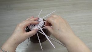 Плетение из газетных трубочек  Подробный мастер - класс для начинающих/newspaper tube weaving