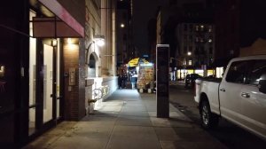 Прогулка по вечернему Нью-Йорку. Чайнатаун, Литтл-Итали, Сохо и Виллидж (Январь 2021).