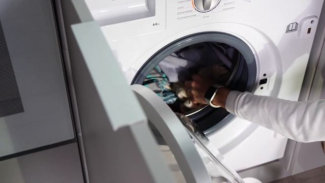 Встраиваемая стиральная машина с сушкой и инвертором MAUNFELD MBWM1486S смотреть онлайн