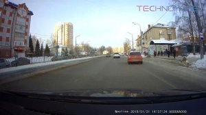 Видеорегистратор Neoline Wide S61. Пример съемки (день)