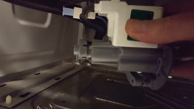 Maytag Washer Error Code F09 E01 Pump Replacment Filter Check DIY Washing Machine Fix смотреть онлайн