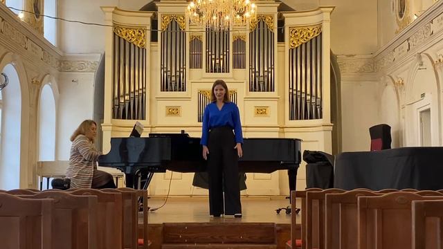 Ш.Гуно Песня Стефано из оперы «Ромео и Джульетта», «Depuis hier je cherche en vain mon maître” смотреть онлайн