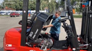 Бензиновый вилочный погрузчик EP CPQD30T3 грузоподъёмностью 3,0т с Японским двигателем NISSAN