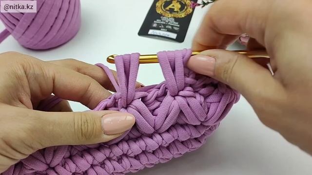 Easy to make and cool crochet bag Crochet pattern Video tutorial Легкий узор и крутая сумка Видео М смотреть онлайн