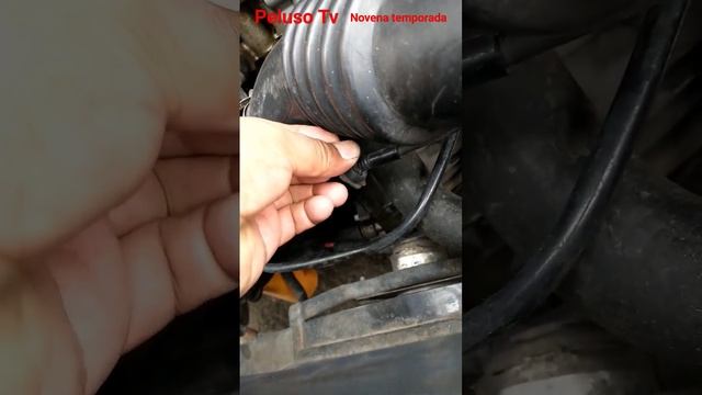 Seguro del chicote del acelerador para que no  se  corra  de la Ford Courier motor Zetec o Rocam 1.