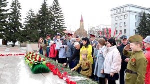 В честь Дня Победы дети сотрудников Восточно-Сибирского ЛУ МВД России на транспорте прочитали стихи