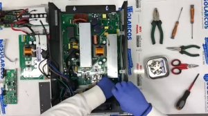 Reparar Error 51, 09  cambiando la Placa Base de Inversor MPPT Híbrido Voltronic Axpert