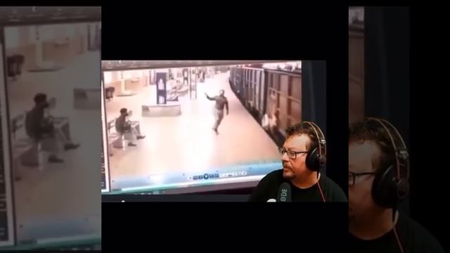 Отключают уколотых по всему миру,- "лиха беда начало " .. смотреть онлайн