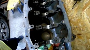 Чем отмыть нагар с поршней. LAVR PL300. Жироудалитель Unicum.