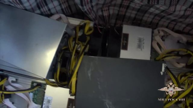 Подозреваемых в хищении оборудования для майнинга задержали в Усолье-Сибирском смотреть онлайн