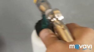 Как правильно почистить потолок в авто