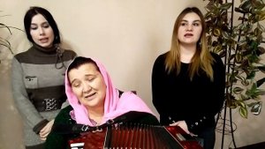 ЧЕЧЕНКА И ИНГУШКИ КРАСИВО ПОЮТ! ГАРМОНИСТКА ТАУС. ДК г.СУНЖА. КАВКАЗСКИЕ НАПЕВЫ.МАШААЛЛАХ! БАРКАЛА!