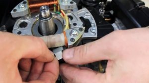 Suzuki DT15A Установка генераторной катушки