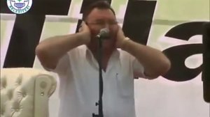 Необычное чтение азана / четверо один за другим читают азан