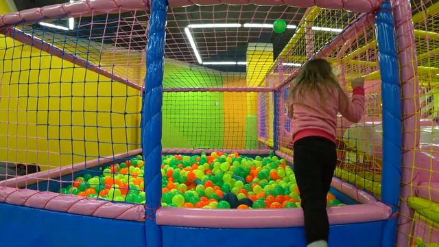 Крейзи ЛЕНД Полтава ОБЗОР / Crazy Land in Poltava смотреть онлайн