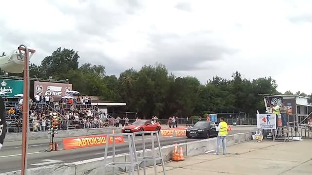 Navigator Chaser GT35 4WD vs GT-R R35 18.06.2011 смотреть онлайн