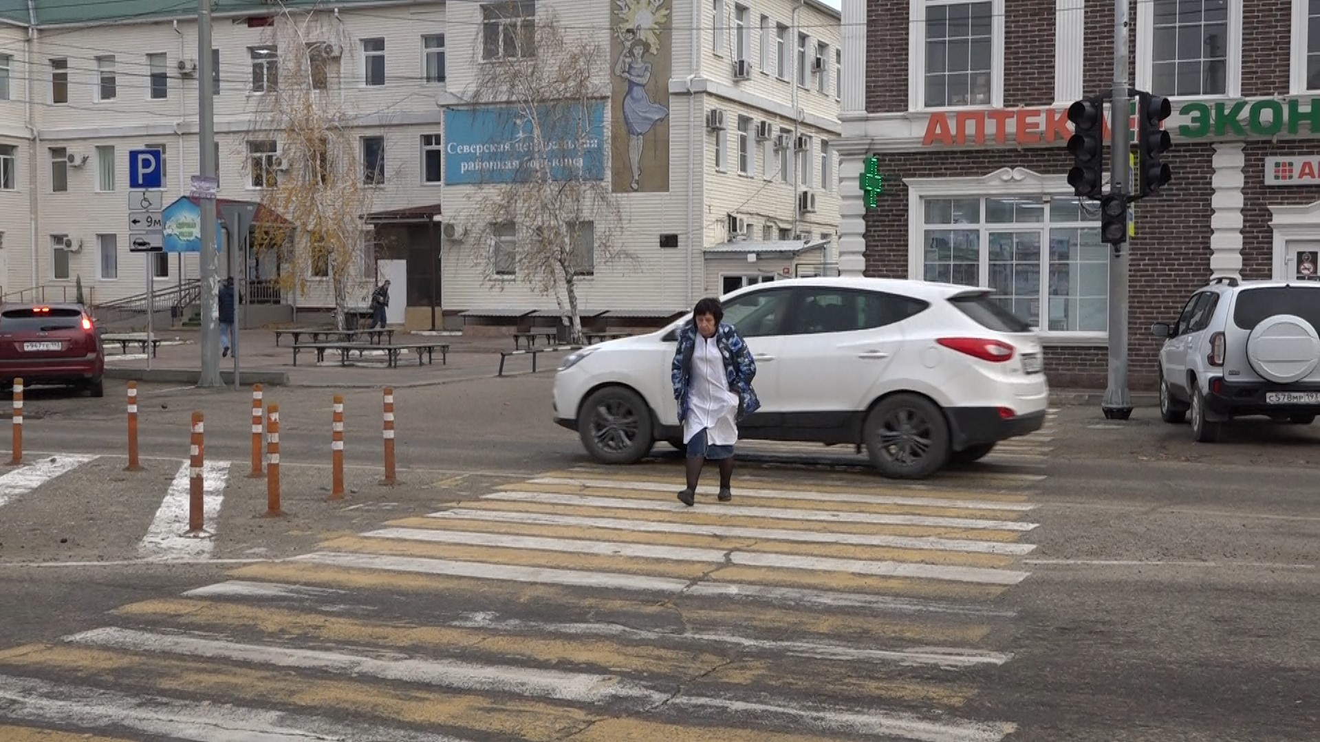 Пешеходной переход возле районной больницы в Северской станет регулируемым