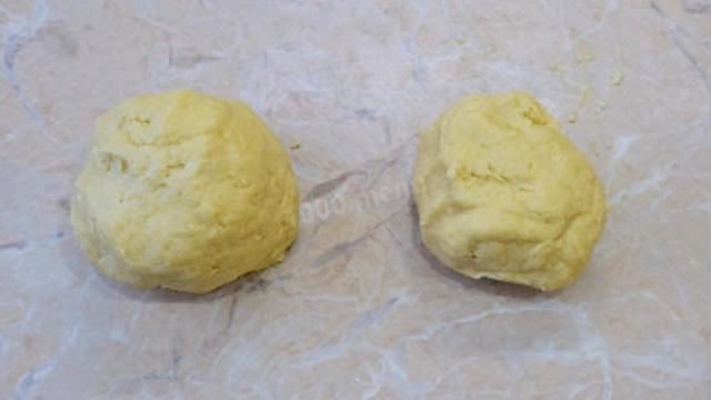 Тертый пирог с яблоками