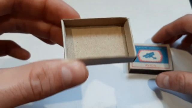 Фокус с исчезновением и появлением спички в коробке смотреть онлайн