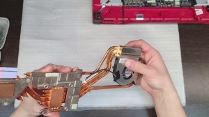 MSI GL 8RD. как почистить. выключается ноутбук.
гріється ноутбук.Clean the yak. The laptop is vibrat