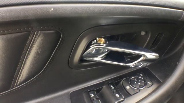 2015 Ford Taurus Interceptor Lot# 332 смотреть онлайн