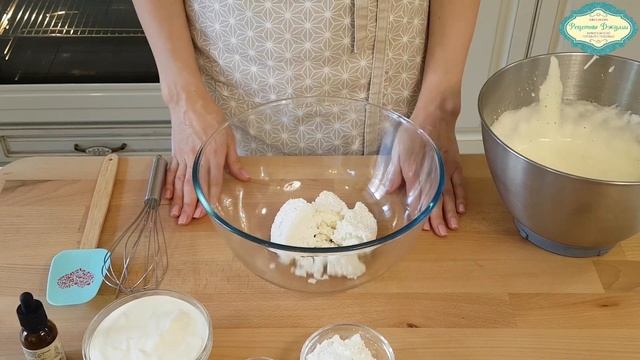 НЕЖНЕЙШИЙ ТВОРОЖНЫЙ ДЕСЕРТ ?Черничный Пирог/ Воздушное суфле и  творожное тесто/ Рецепты Джулии?