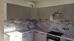 Поэтапная установка кухни "Кельн"