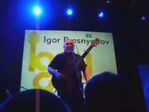 Игорь Пресняков - Приветствие, Eye of the Tiger (концерт в России 5.04.2013, клуб Б2)