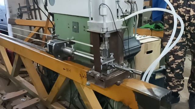 станок для пробивки отверстий в трубе смотреть онлайн