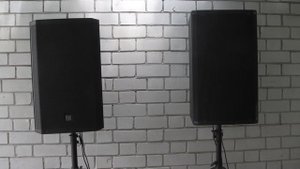 db technologies opera 15 vs Electro Voice ZLX-15P part 1