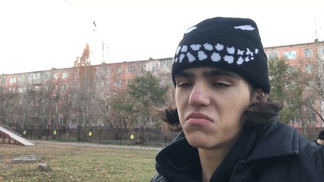 УПОРОТЫЙ ВЛОГ В ПАРКЕ смотреть онлайн