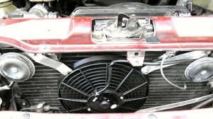 Дополнительный вентилятор на радиатор кондиционера.